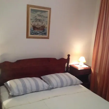 Pensionat Mimas Rab Town